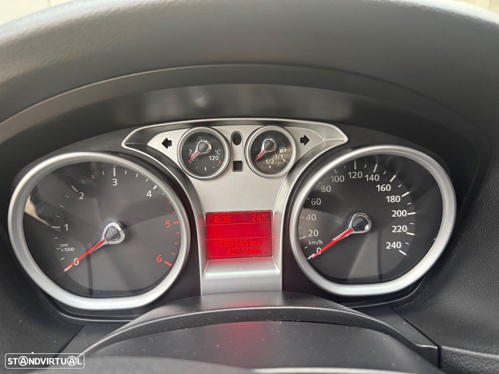 Ford Focus 1.6 TDCi Titanium - 14