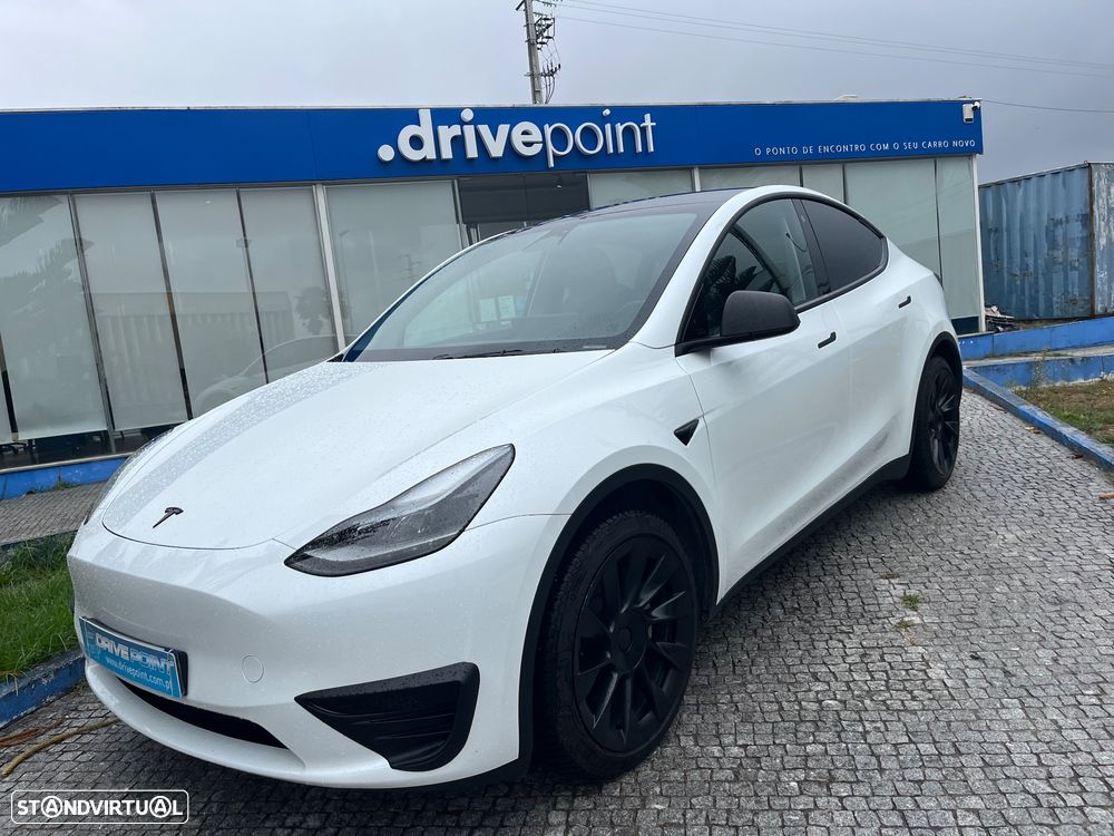 Tesla Model Y Standard - 17