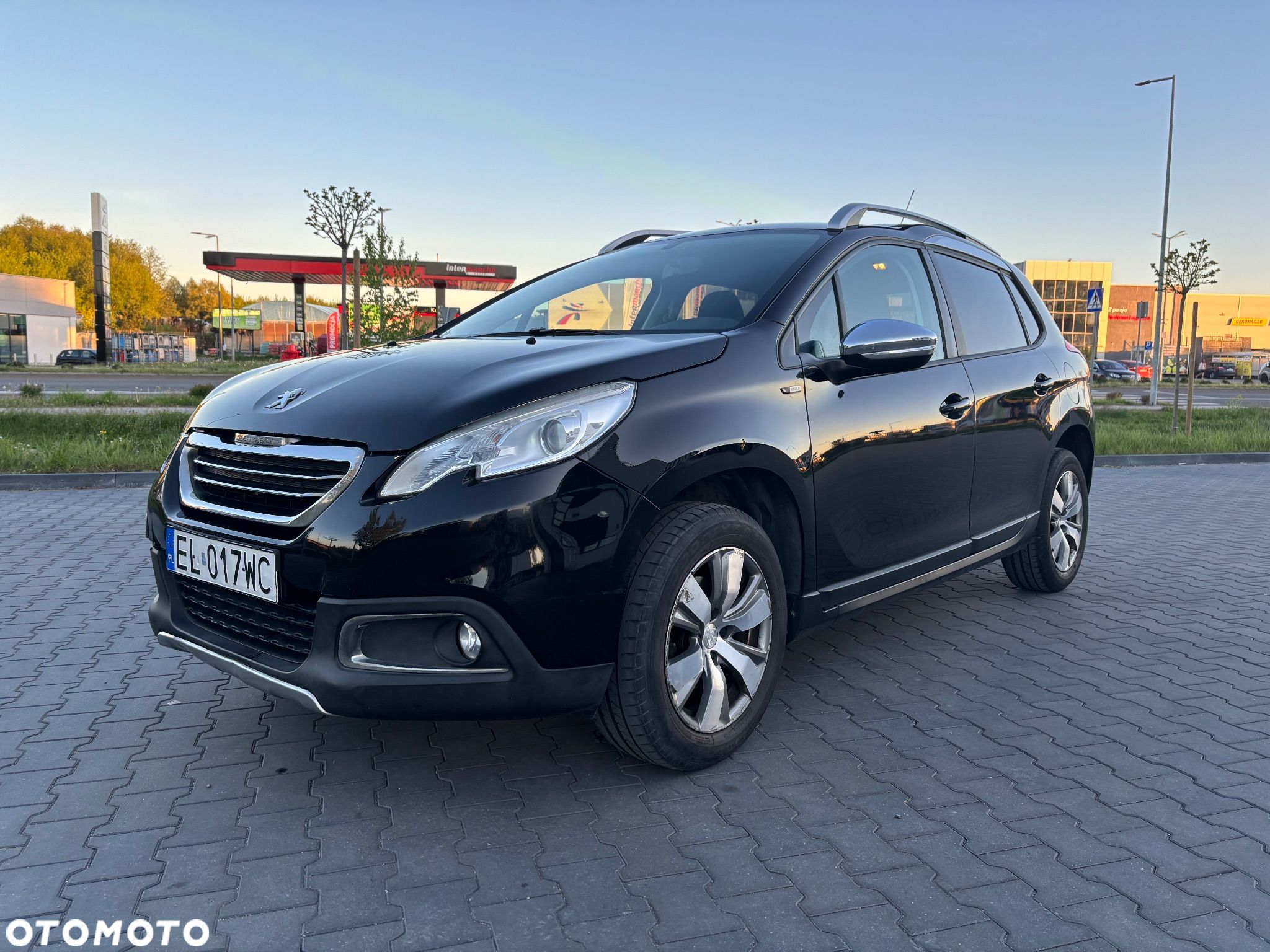 Peugeot 2008 1.2 Pure Tech Style S&S - 1