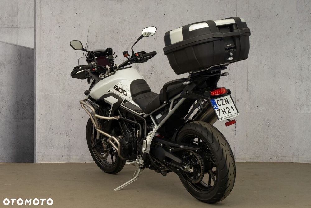 Triumph Tiger - 4
