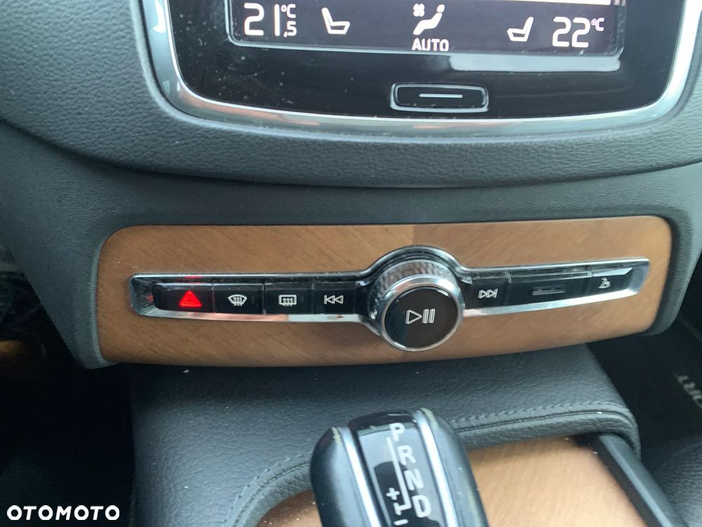 Volvo XC 90 D5 SCR AWD Inscription - 37