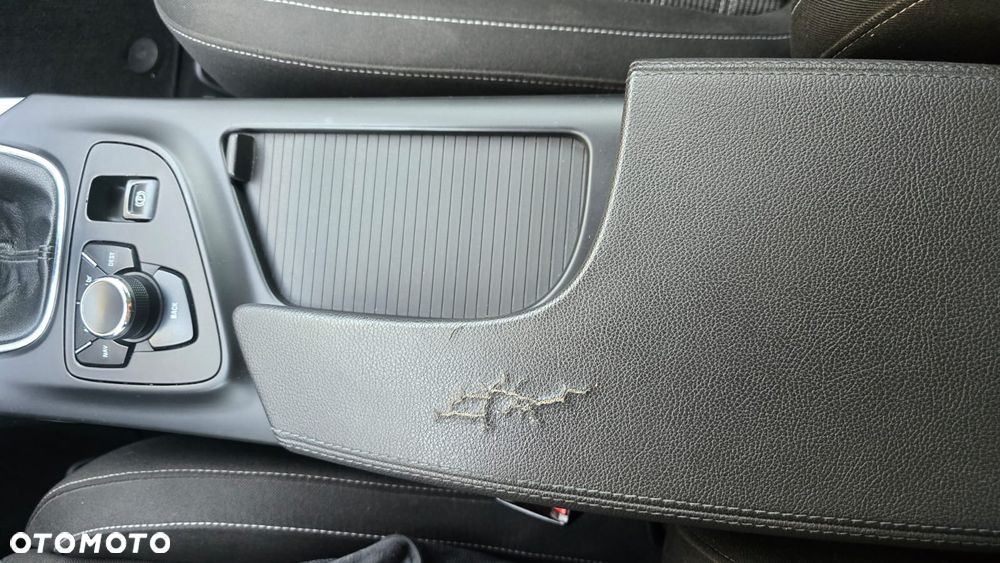 Opel Insignia 2.0 CDTI Sport - 13