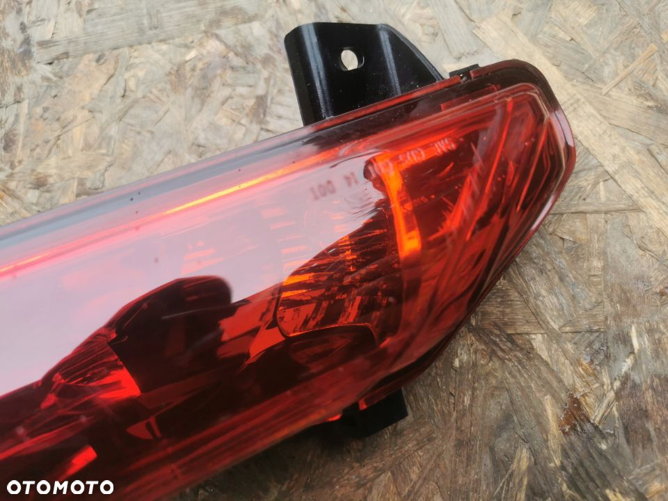 Lampa lewa tył Piaggio MP3 500 350 HPE 19r - 2