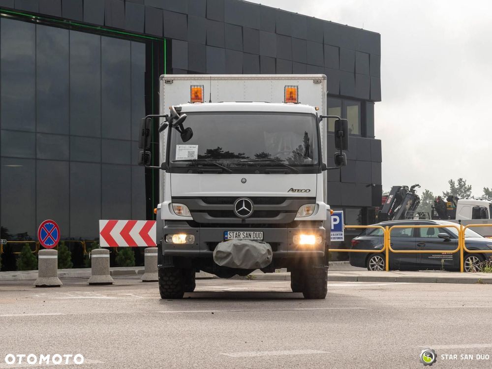 Mercedes-Benz Atego 1226 4x4 warsztat mobilny - 10