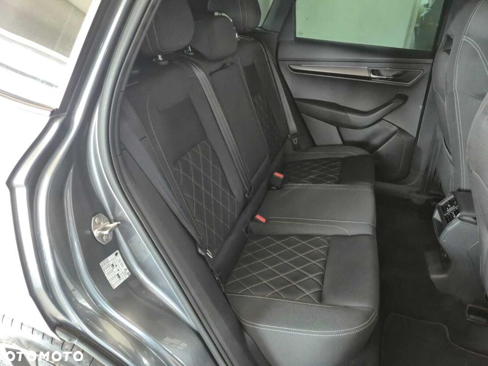 Skoda Karoq 1.5 TSI ACT Sportline DSG - 38