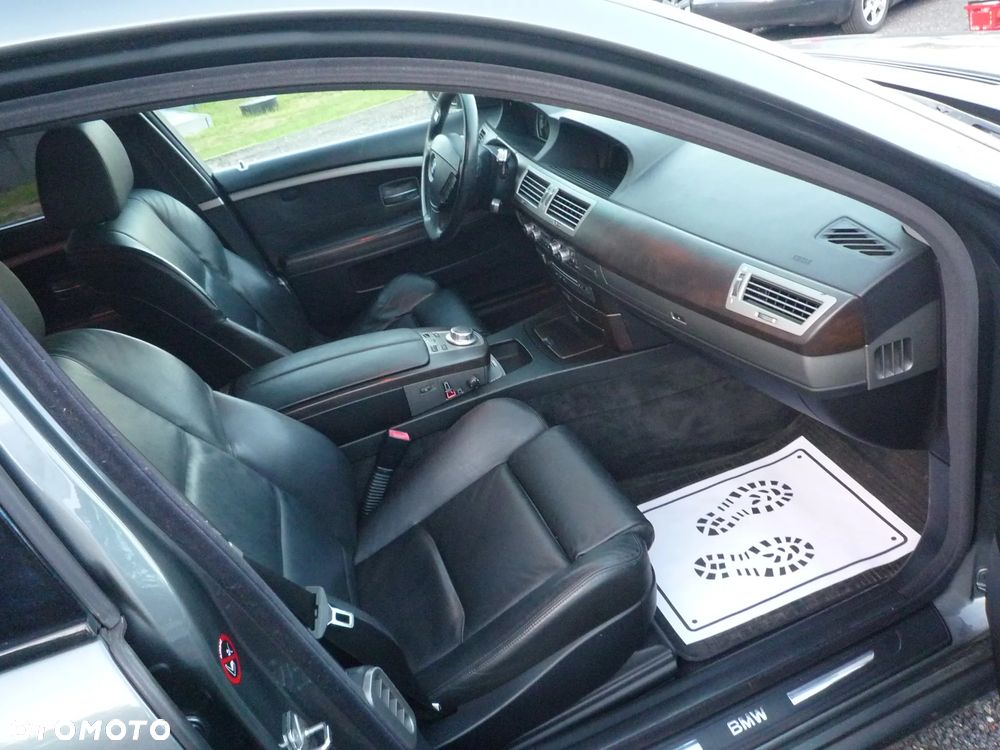 BMW Seria 7 730d - 23