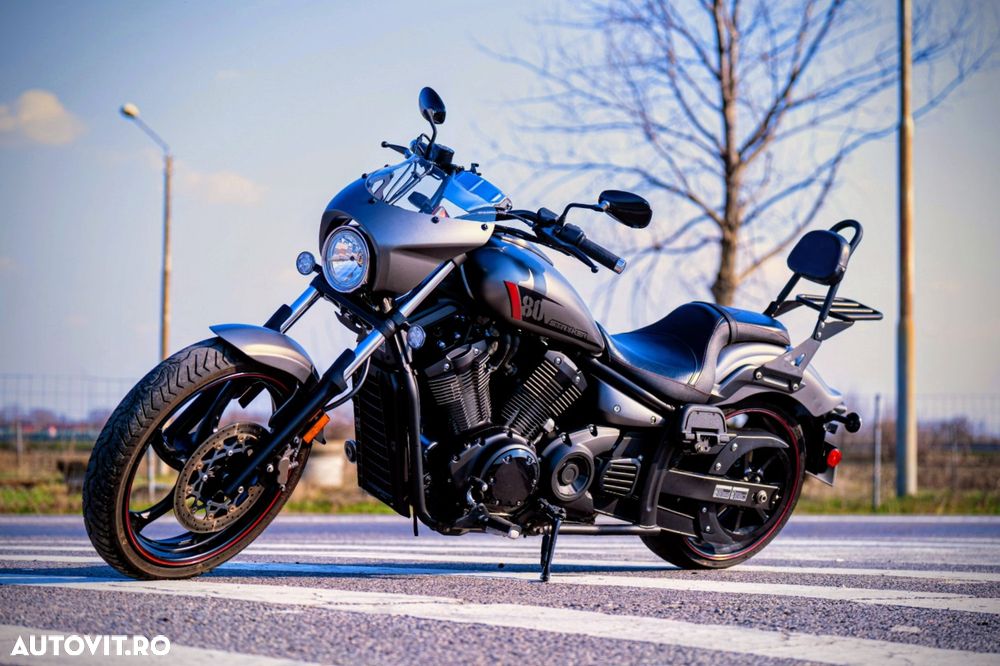 Yamaha XVS 1300 V-Star - 11