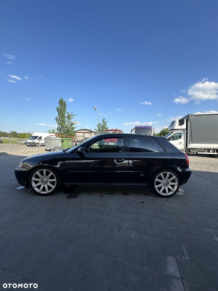 Audi A3 Sportback - 2