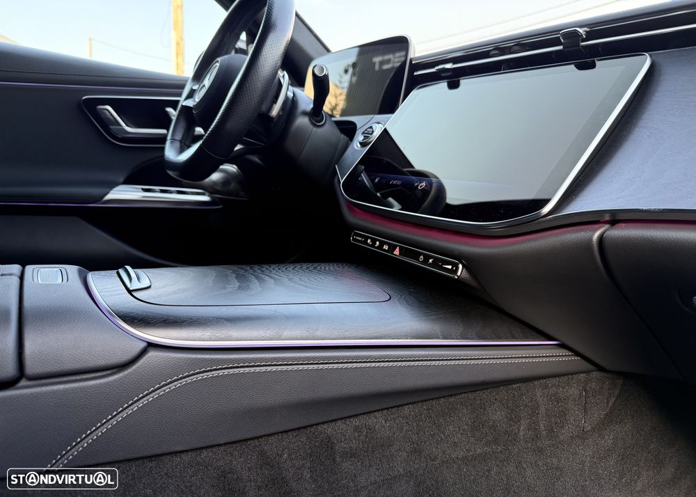 Mercedes-Benz E 300 e AMG Line - 28