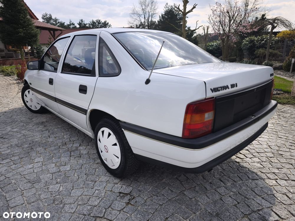 Opel Vectra - 8