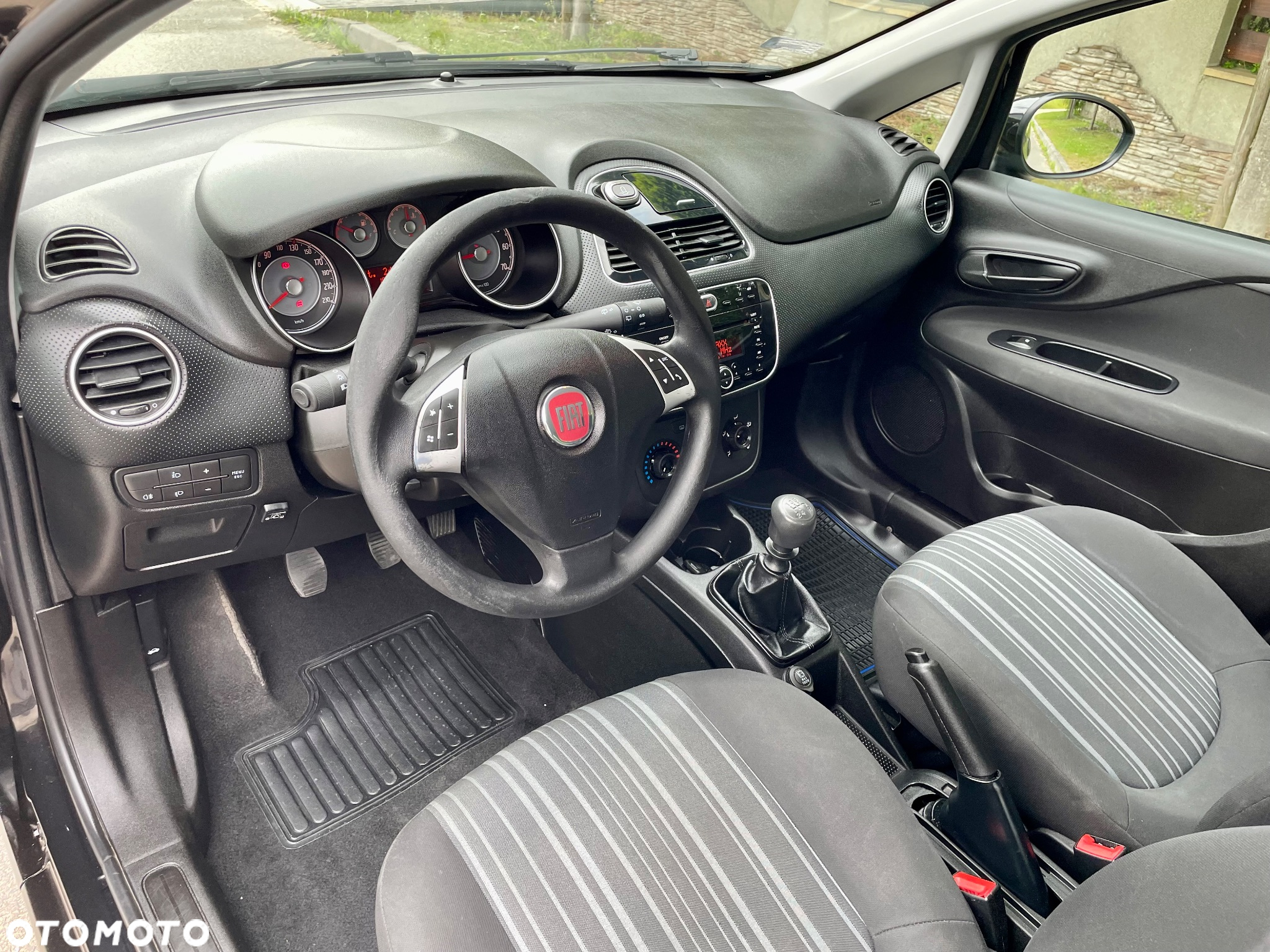 Fiat Punto Evo 1.4 8V Estiva Blue&Me - 22