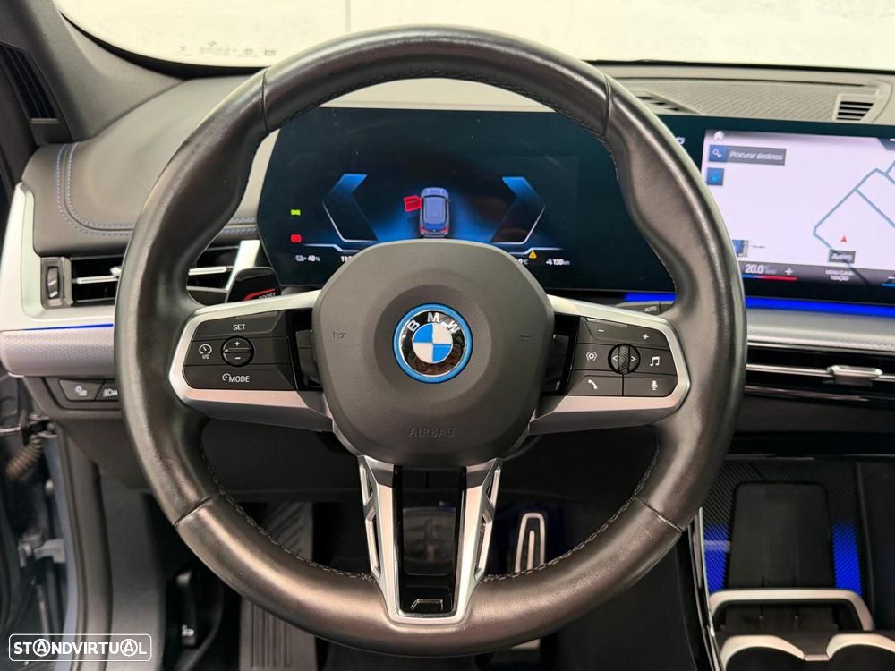 BMW iX1 xDrive30 - 18