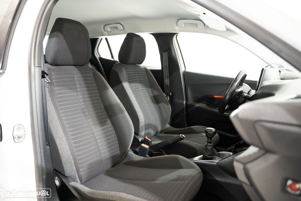 Peugeot 2008 1.2 PureTech Active - 20