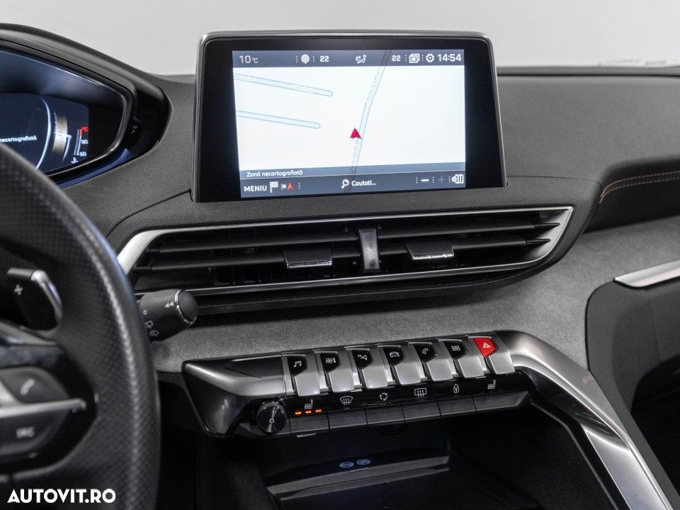 Peugeot 3008 - 17