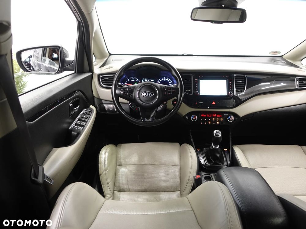 Kia Carens 1.7 CRDi Spirit - 28