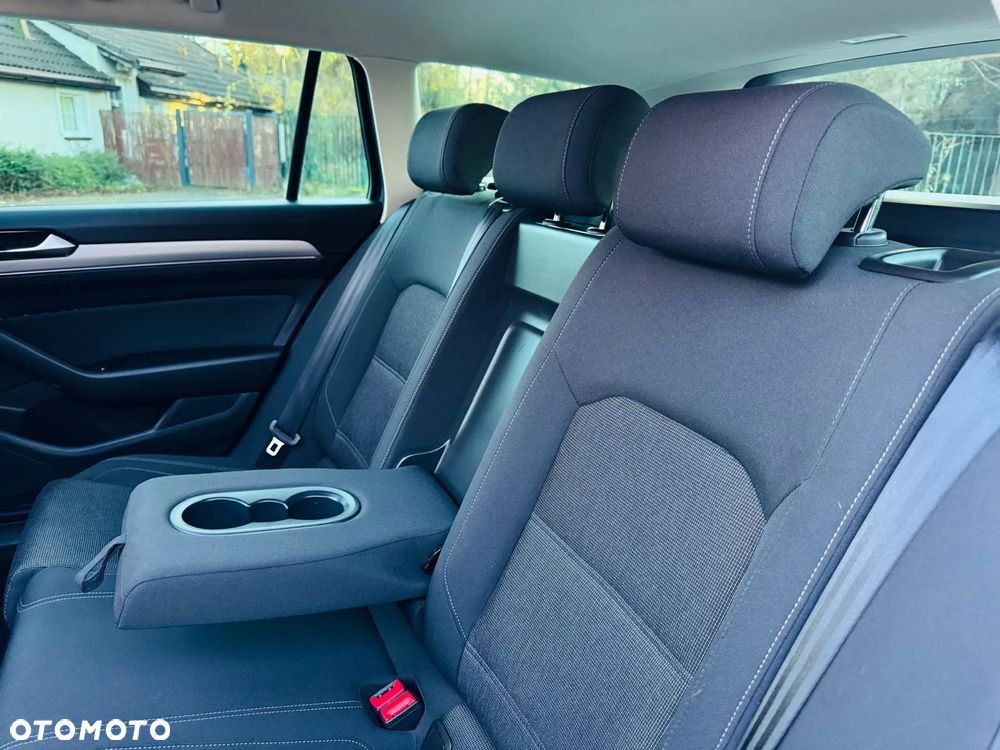 Volkswagen Passat 1.5 TSI EVO Elegance - 27