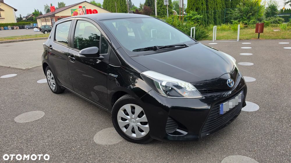 Toyota Yaris - 1