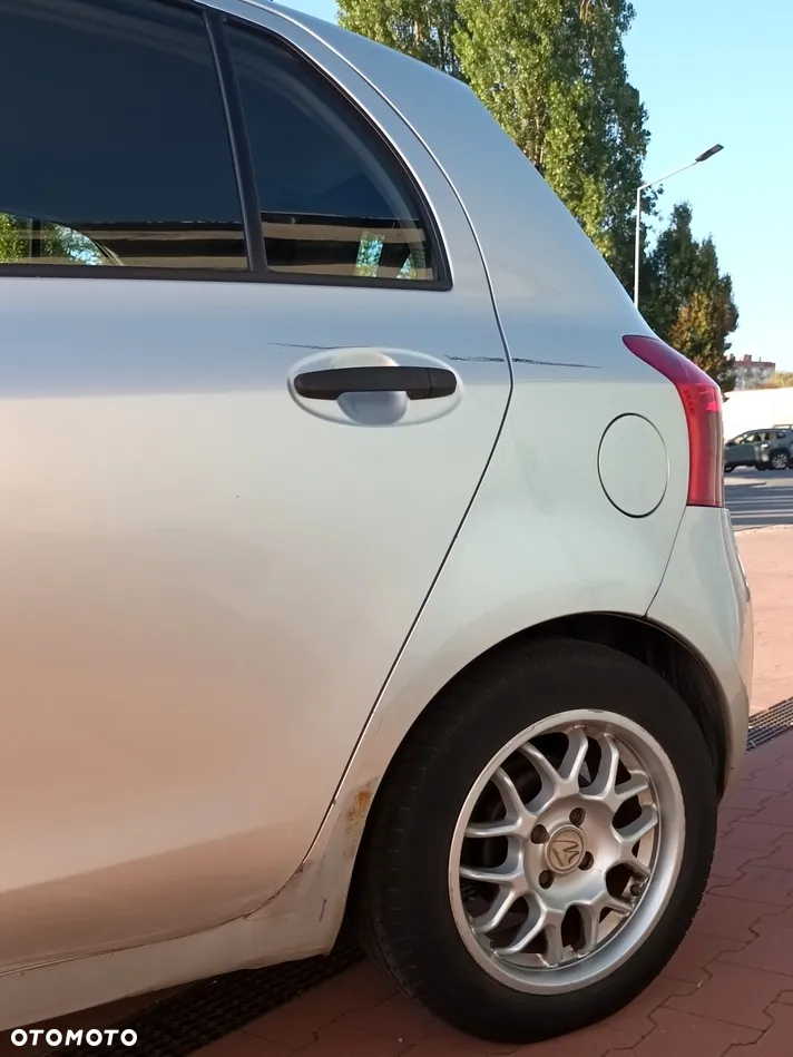 Toyota Yaris 1.4 D-4D Luna A/C - 11