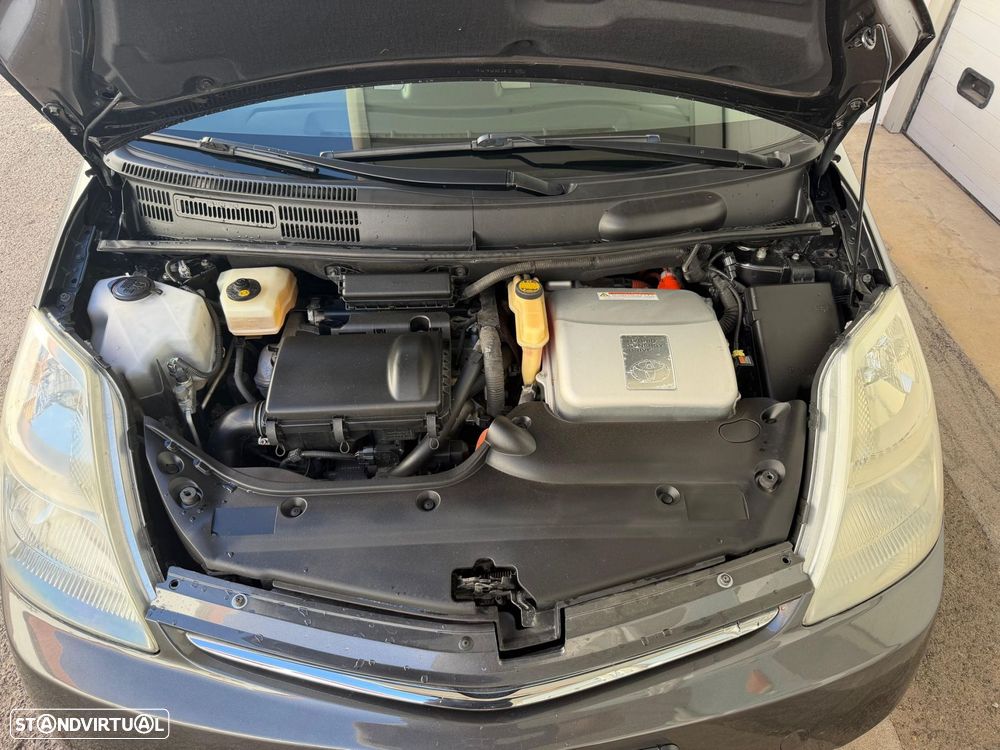 Toyota Prius - 9