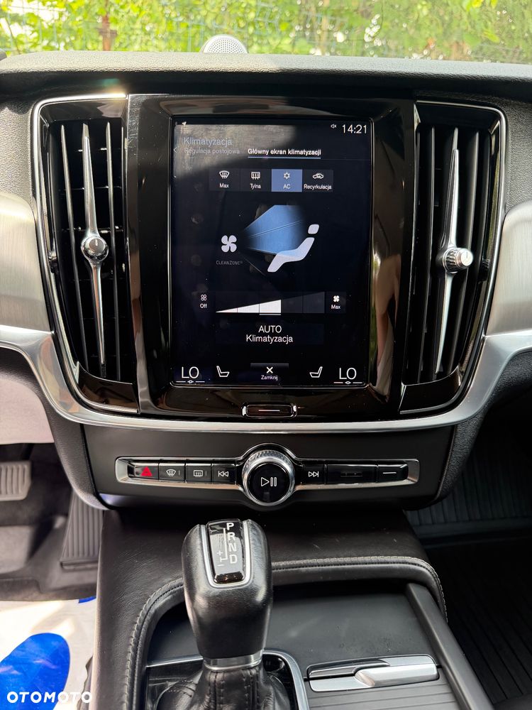 Volvo V90 T6 AWD Geartronic Momentum - 21
