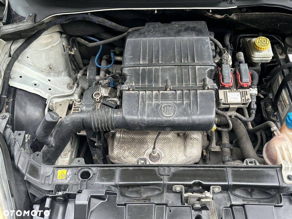 Fiat Punto - 10