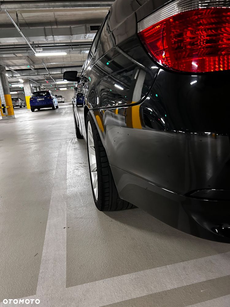 BMW Seria 5 550i Sport-Aut Edition Exclusive - 18