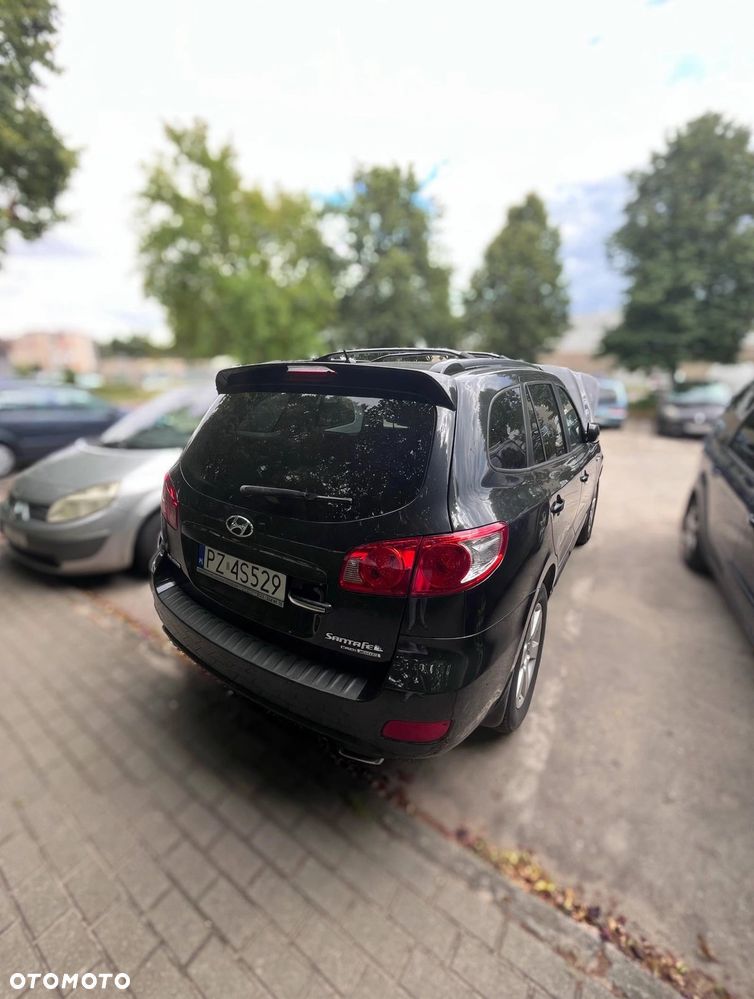 Hyundai Santa Fe - 3