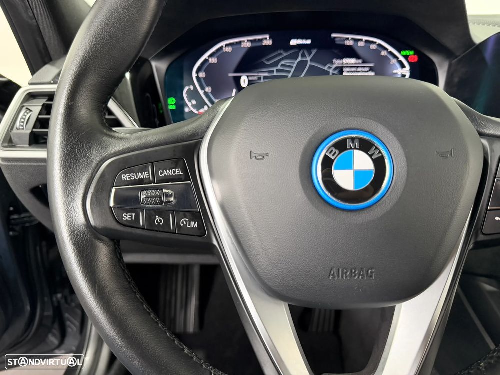 BMW 320 e Corporate Edition Auto - 24