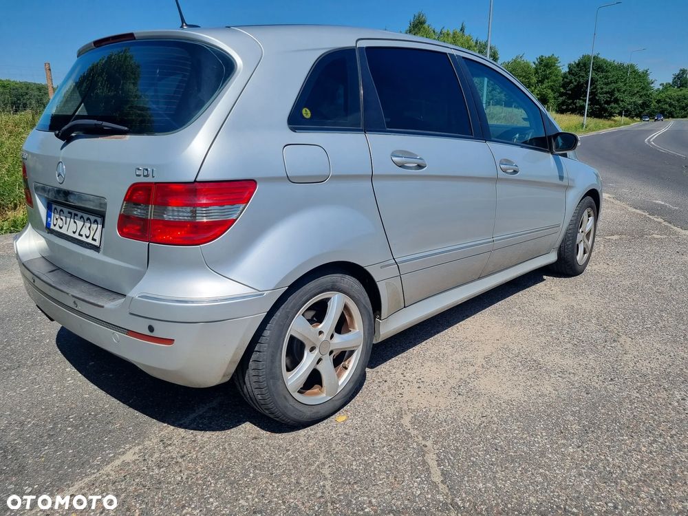 Mercedes-Benz Klasa B 200 CDI - 12