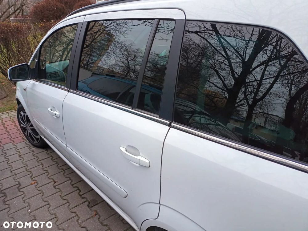Opel Zafira - 6