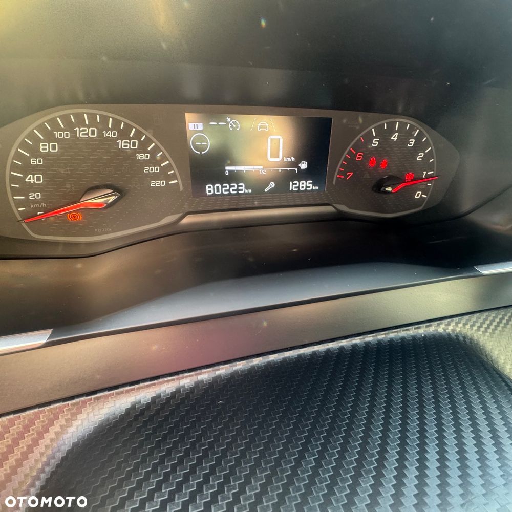 Peugeot 208 1.2 PureTech Like S&S - 8