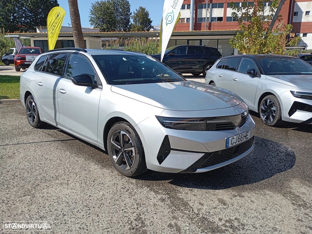 Opel Astra Sports Tourer 1.5 D Edition Aut. - 4