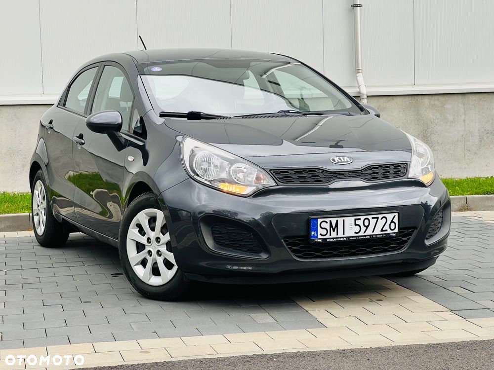 Kia Rio - 2