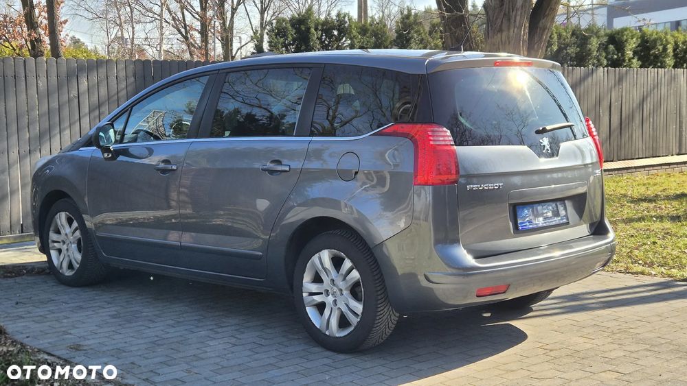 Peugeot 5008 2.0 HDi Premium - 3