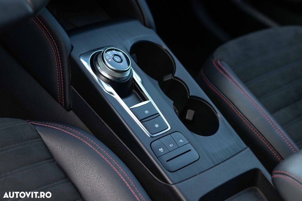 Ford Kuga 2.5 Duratec PHEV ST Line X - 15