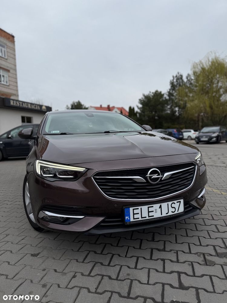 Opel Insignia 1.5 T Innovation S&S Eco - 22