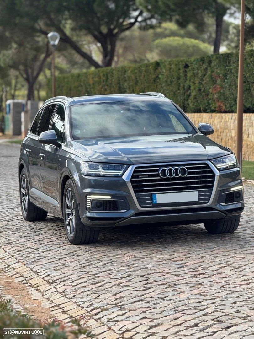 Audi Q7 3.0 TDI E-tron quattro S-line Tiptronic - 1