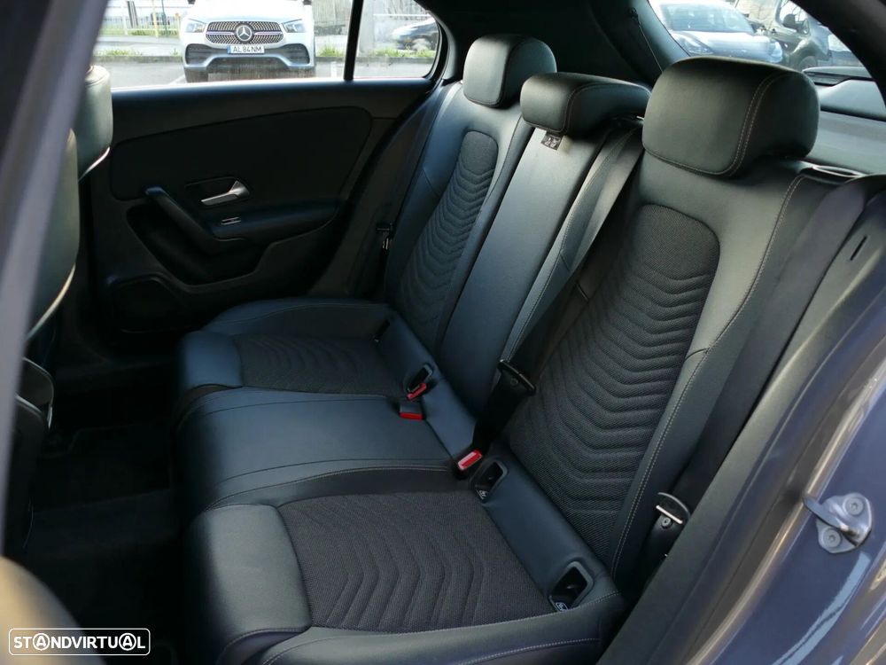 Mercedes-Benz A 250 e Style Plus - 33
