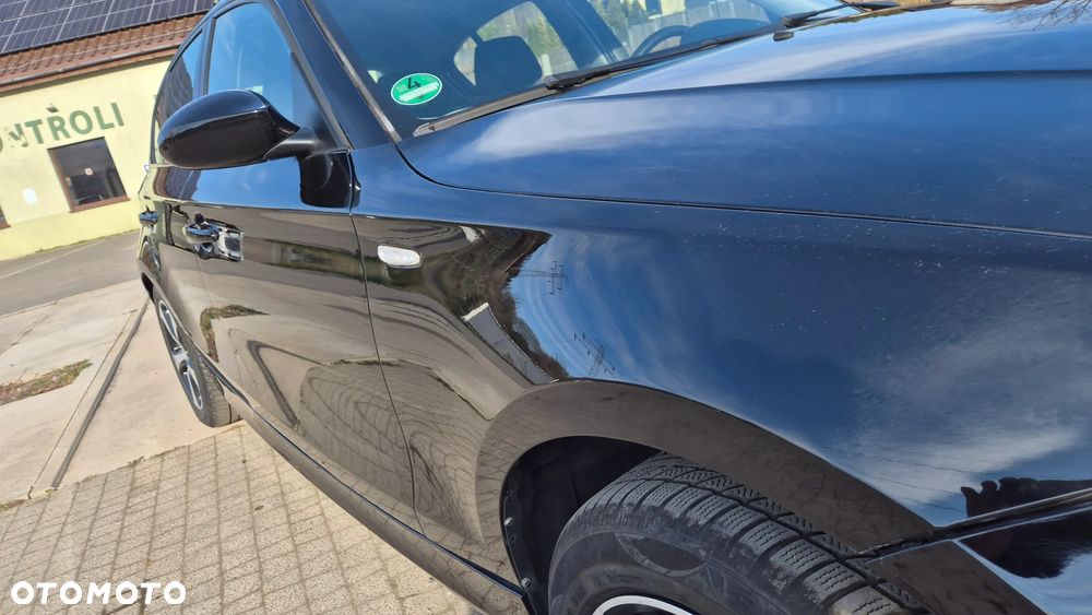 BMW Seria 1 116i - 24