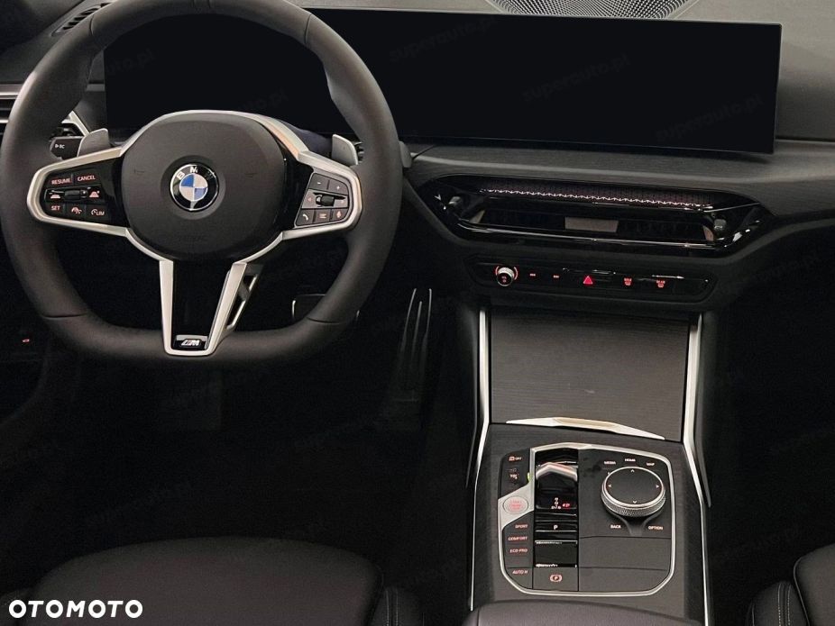 BMW Seria 3 330i xDrive M Sport sport - 12