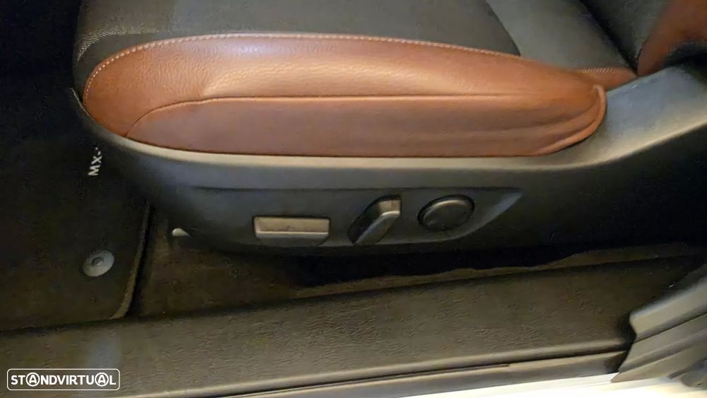 Mazda MX-30 - 40