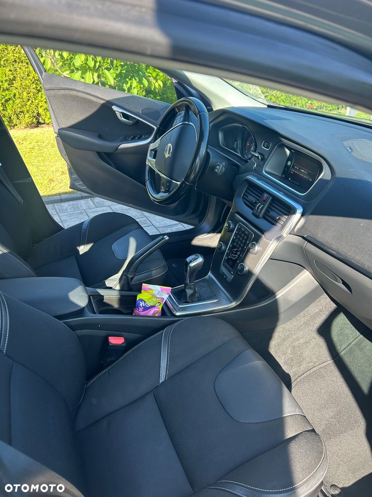 Volvo V40 - 8