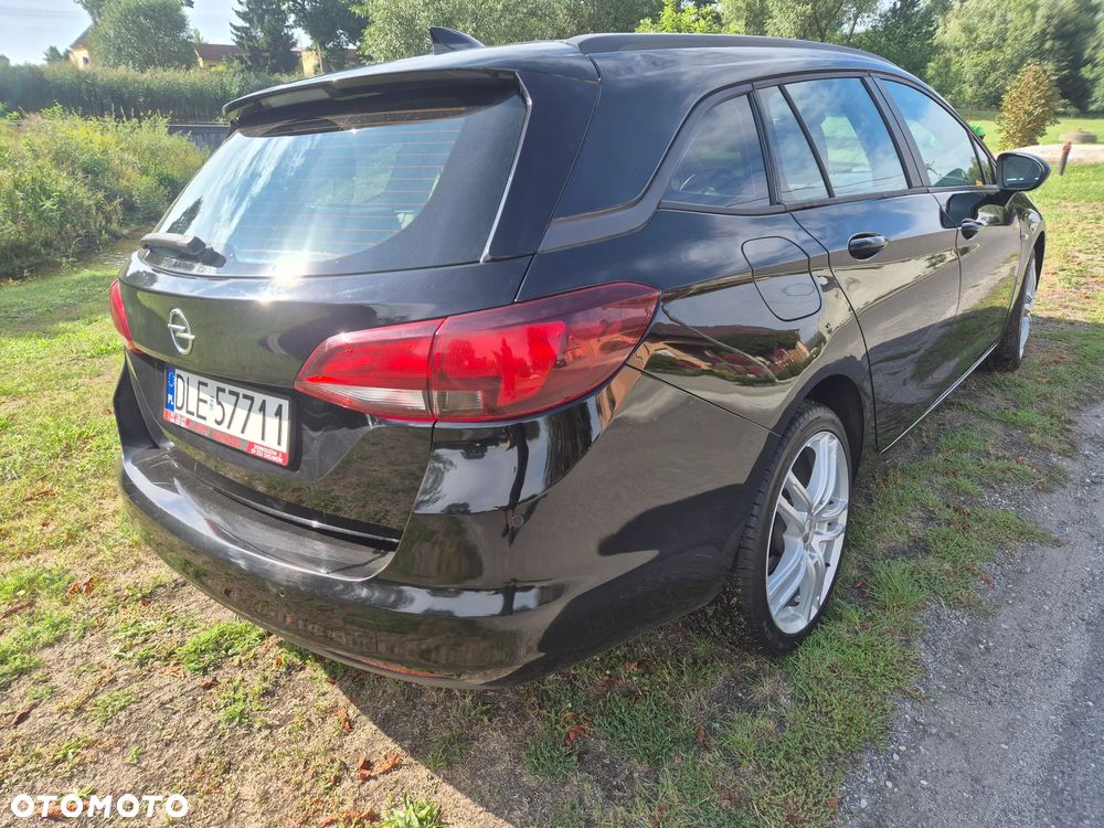 Opel Astra 1.6 CDTI DPF ecoFLEX TourerStart/Stop Exklusiv - 3