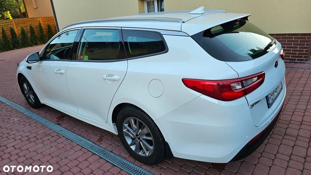 Kia Optima 1.7 CRDI L DCT - 29