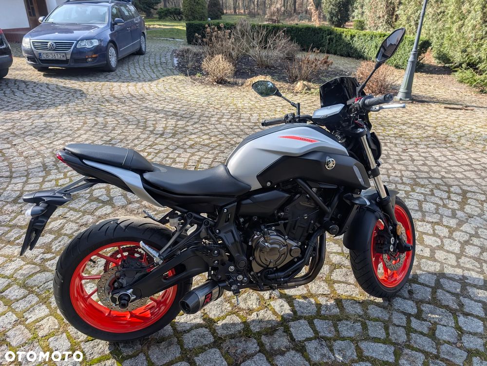 Yamaha MT - 4