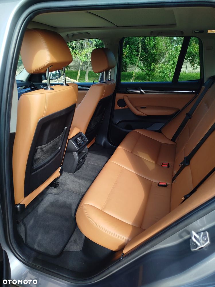BMW X3 xDrive28i - 12