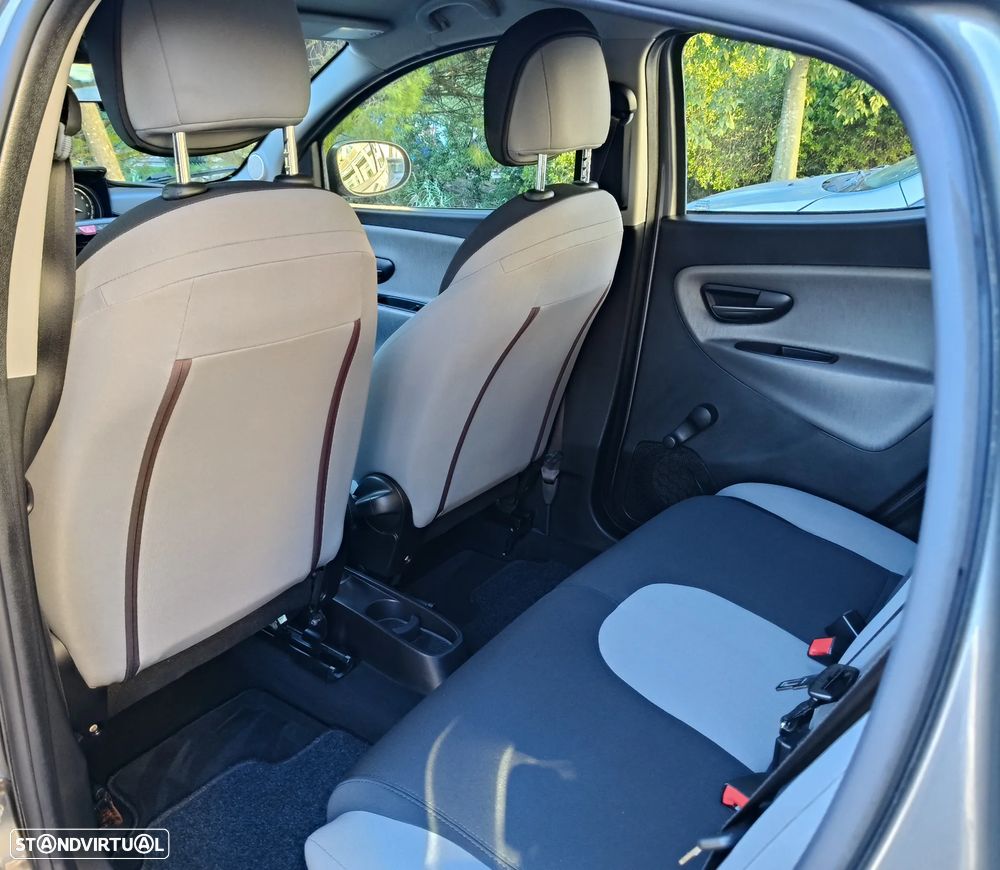 Lancia Ypsilon 1.2 S&S Platinum - 17