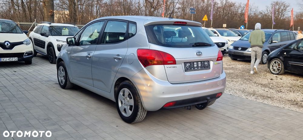 Kia Venga 1.4 CVVT Attract - 9