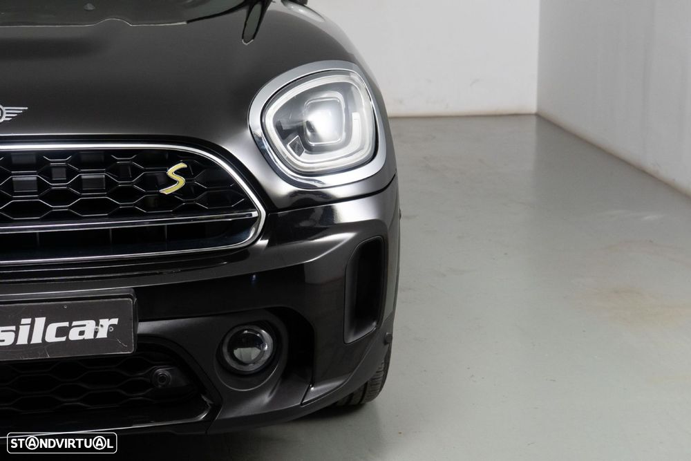 MINI Countryman Cooper SE ALL4 Auto - 18