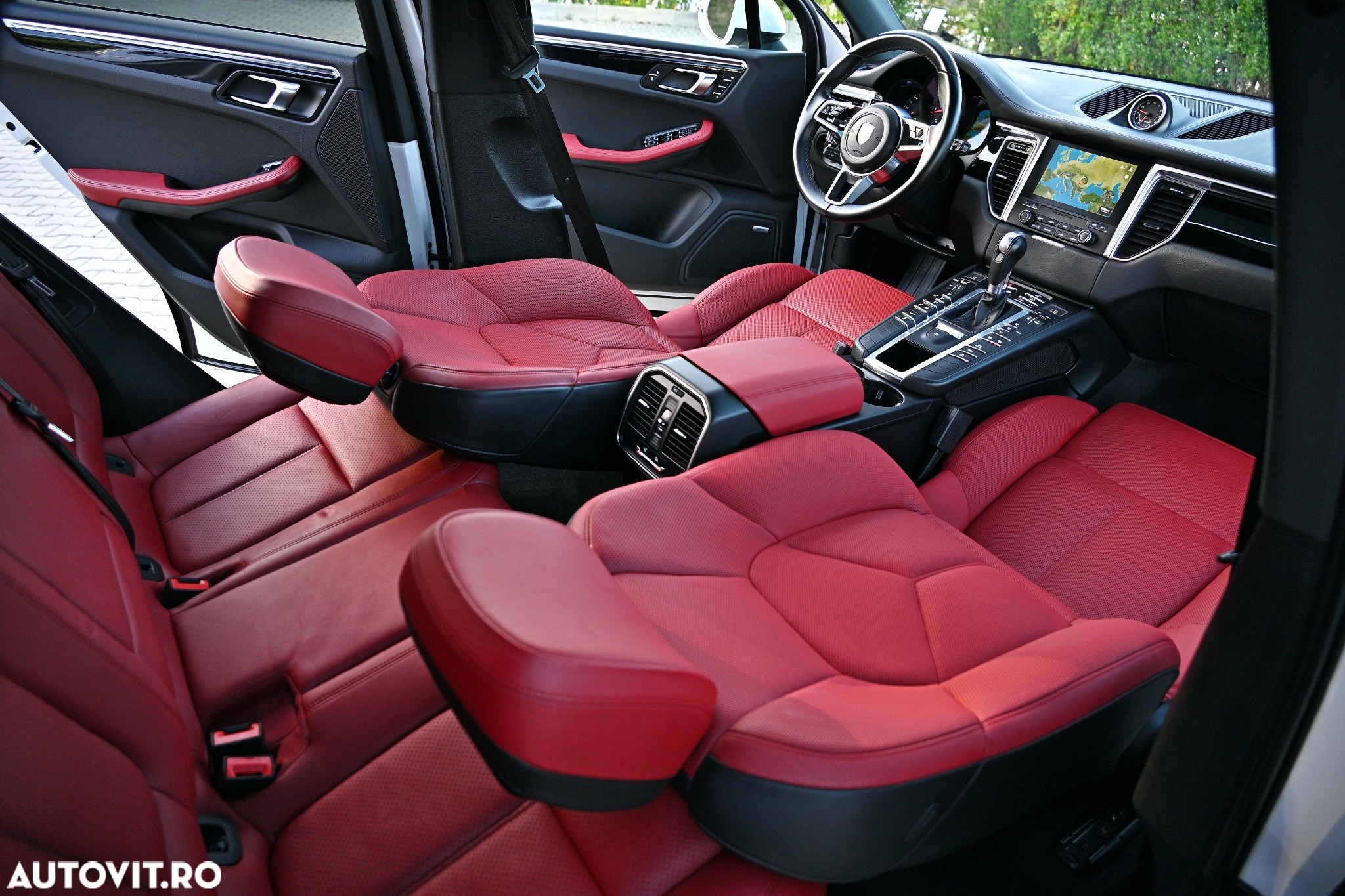 Porsche Macan - 5